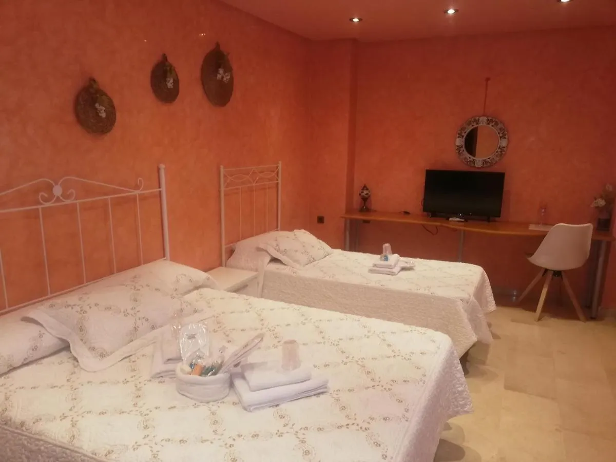 Villa Katerina Málaga 3*,